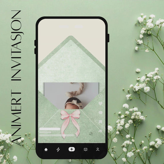 Full kontroll på designet
Tilpass invitasjonen med egne bilder, tekst, farger og skrifttyper&nbsp; alt etter din smak og barnets dåpstema. Du trenger ingen design-erfaring, bare noen få klikk, og du har en personlig dåpsinvitasjon klar til deling.